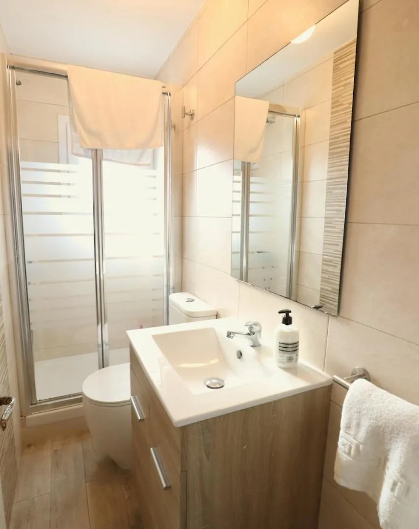 Notel Club - Apartamentorojo En Cueto Santander